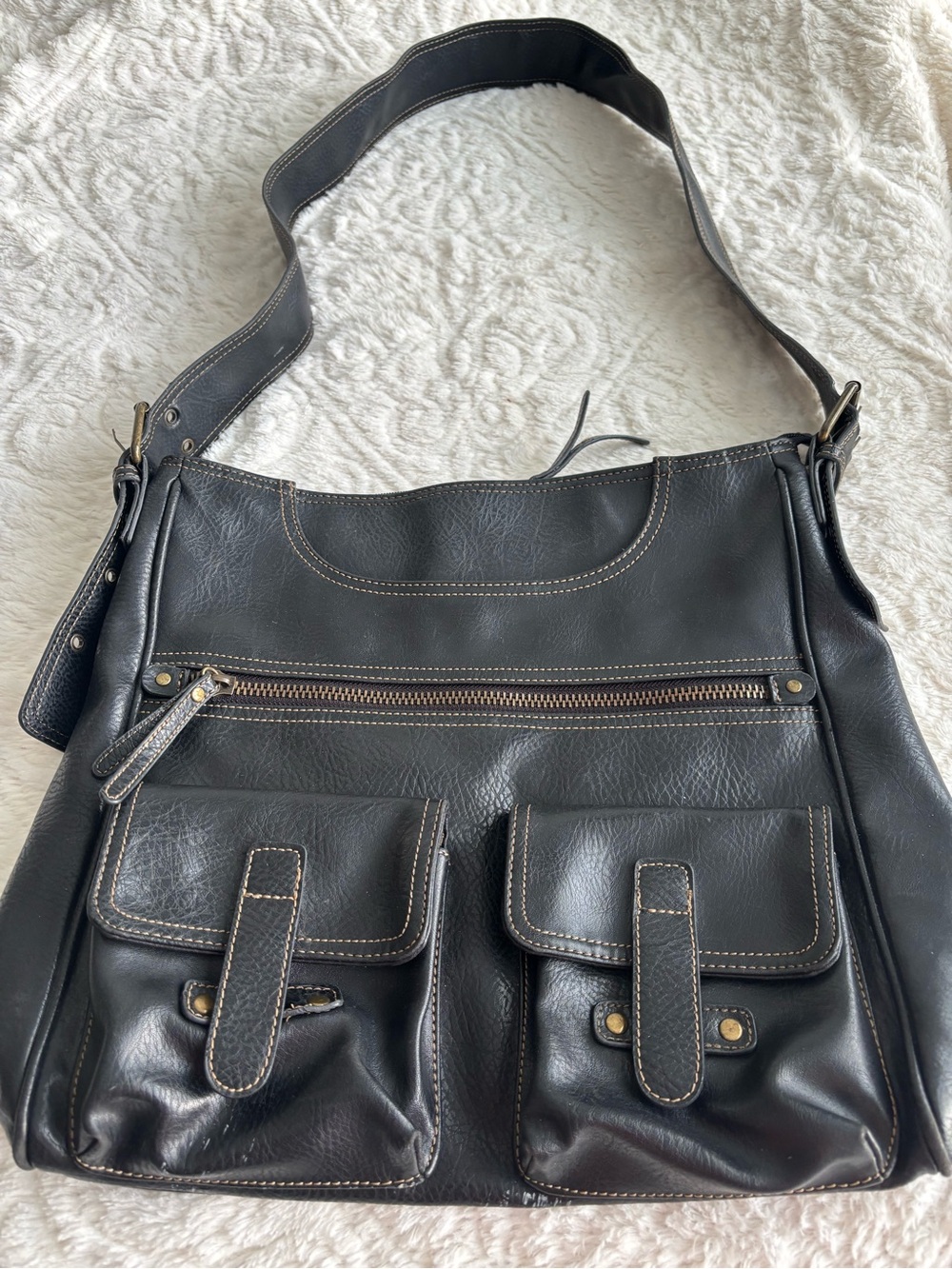 Vintage Y2K Aldo Brown Leather Style Messenger Bag with Contrast Wide Stitching